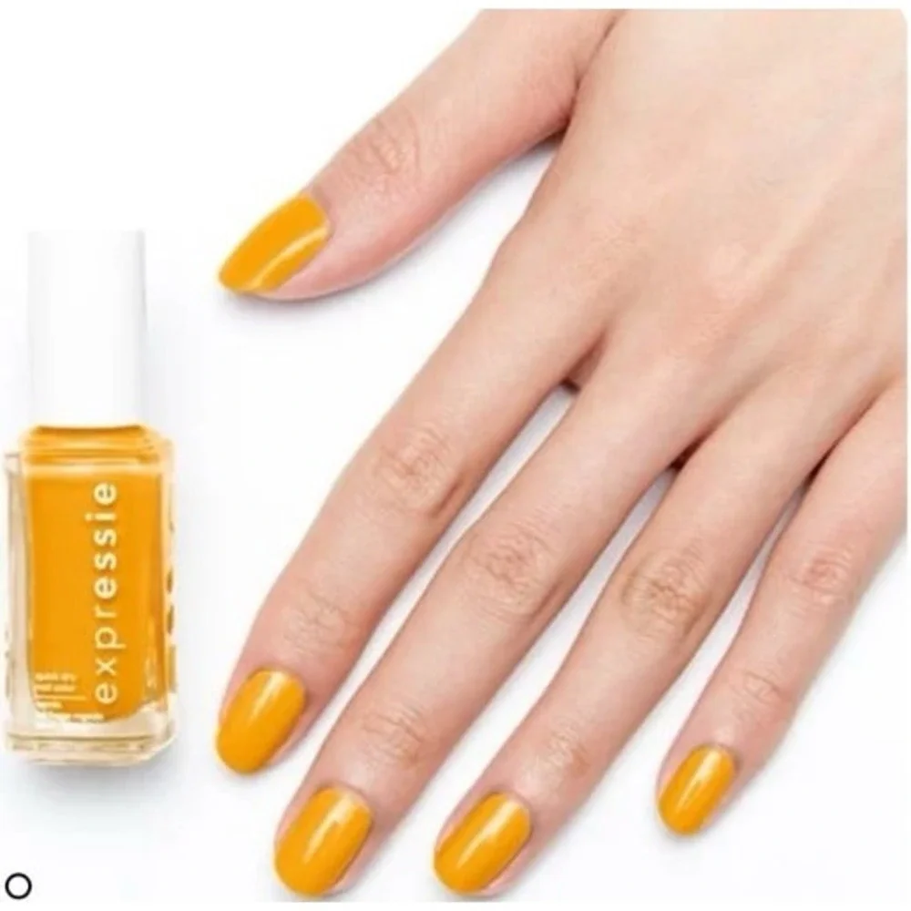 NEW Essie Expressie Quick‎ Dry Nail Polish Nail Color, Outside the Lines (123)